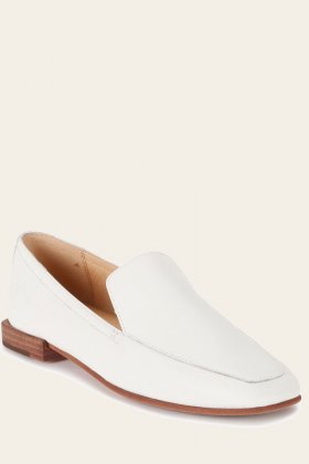 Frye Claire Venetian - White Frye Claire Venetian - White