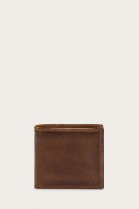 Frye Logan Billfold - Cognac Frye Logan Billfold - Cognac